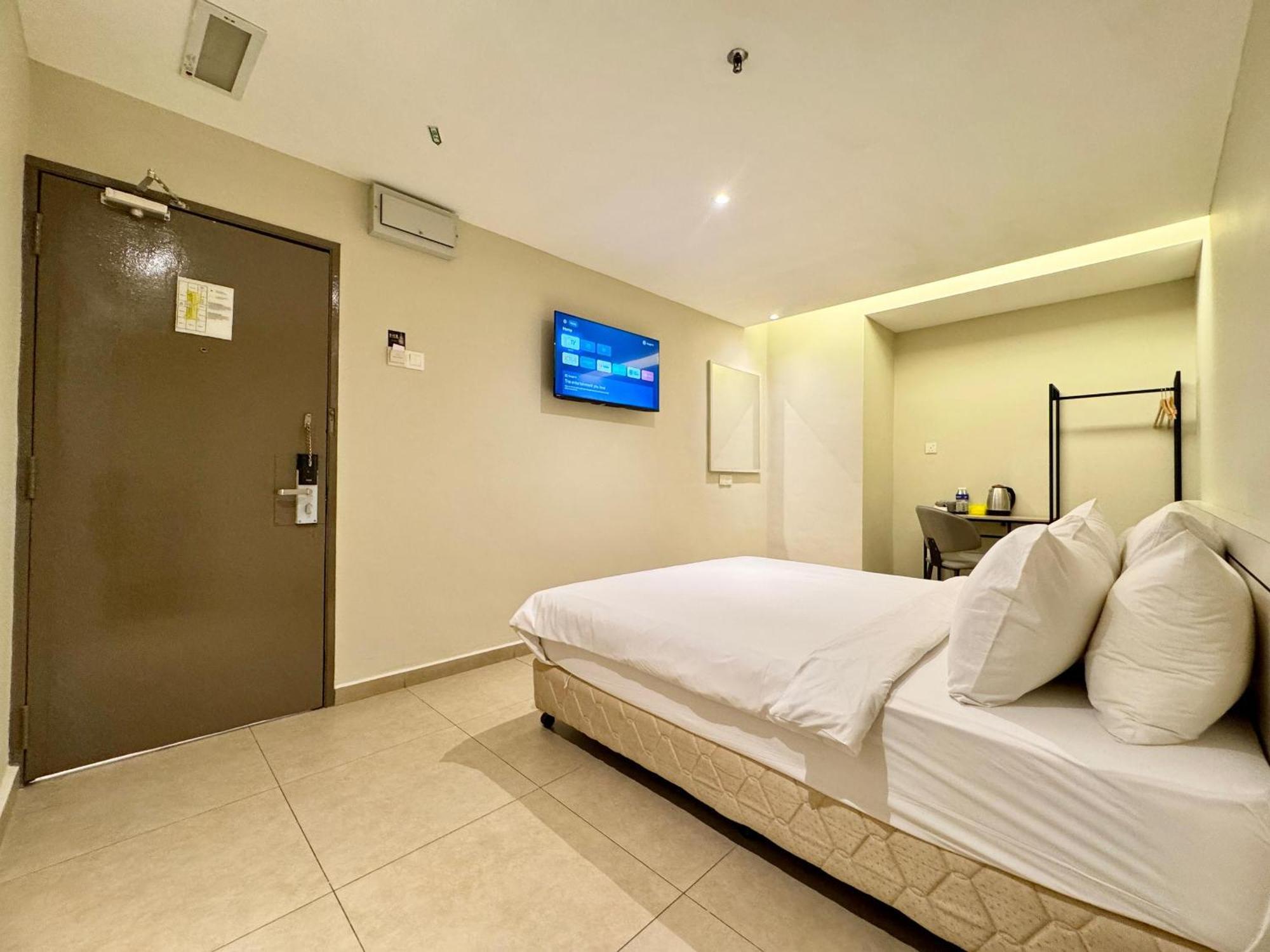 Kingston 1 , Bukit Bintang Kuala Lumpur