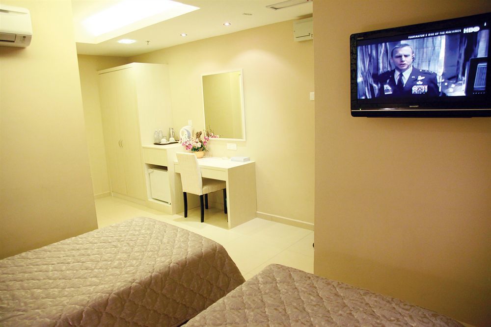 Kingston 1 , Bukit Bintang Kuala Lumpur