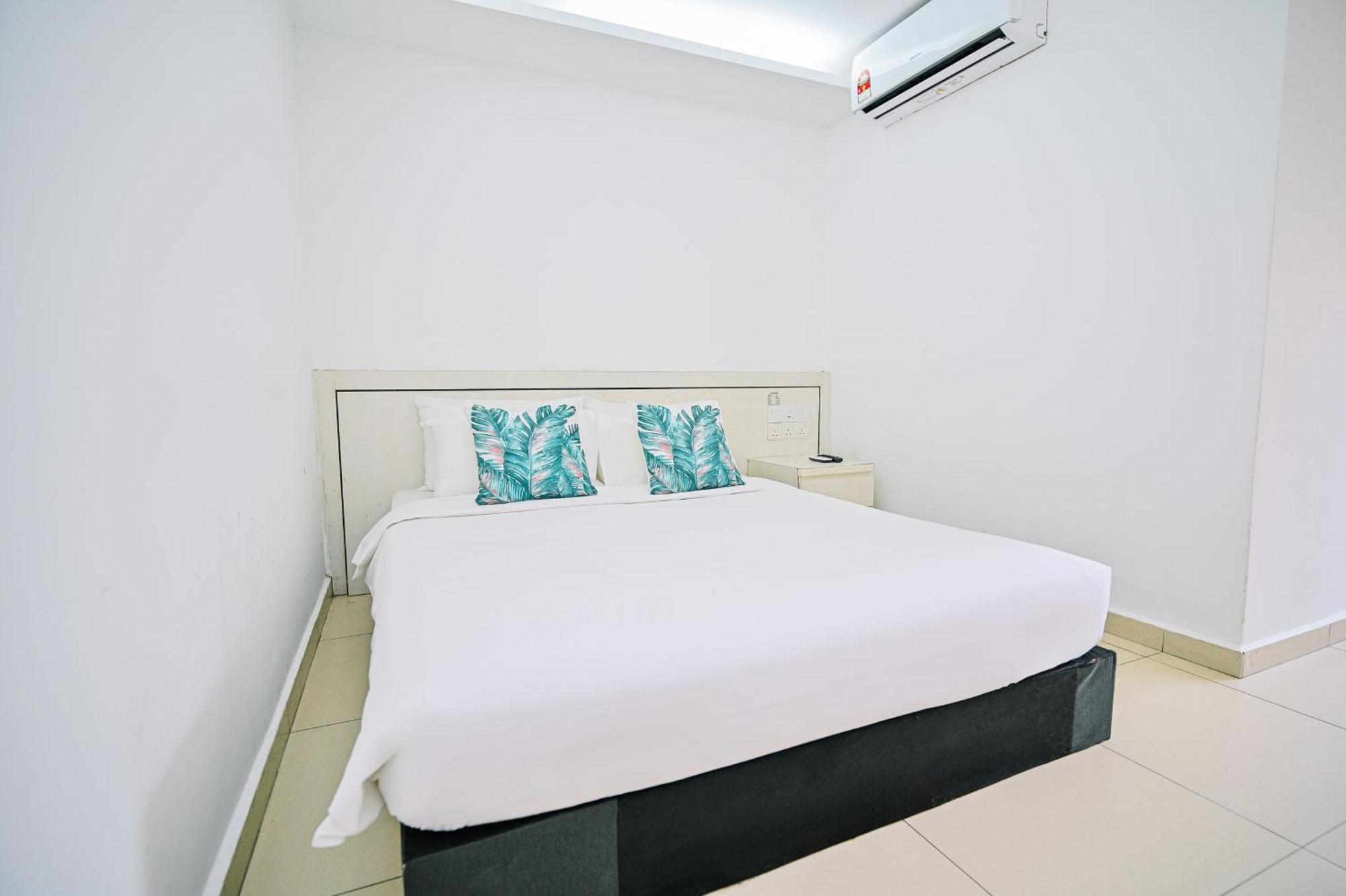 Kingston 1 , Bukit Bintang Kuala Lumpur